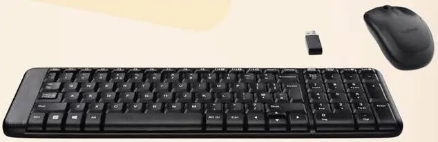 Logitech كومبو لوحة مفاتيح وماوس W/I