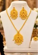 Golden Elegance Necklace Set