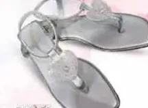 خف نسائي