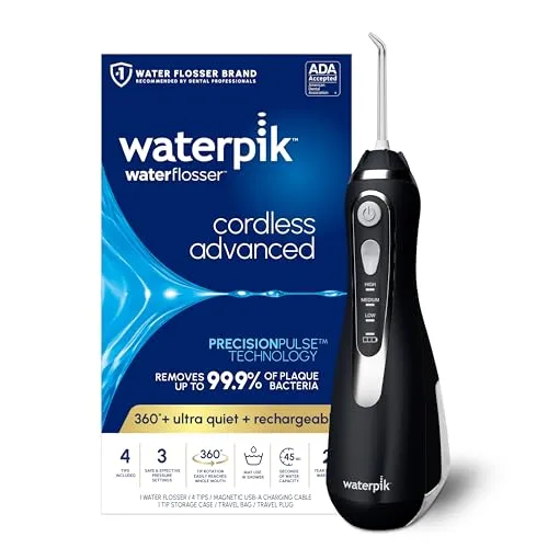 Waterpik جهاز تنظيف الأسنان بالماء لاسلكي Advanced 2.0 للأسنان واللثة والتقويم مع حقيبة سفر و4 رؤوس، قابل للشحن ومحمول ومقاوم للماء، أسود WP-582، قد تختلف العبوة