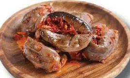 Palestine Style Makdous With Oil