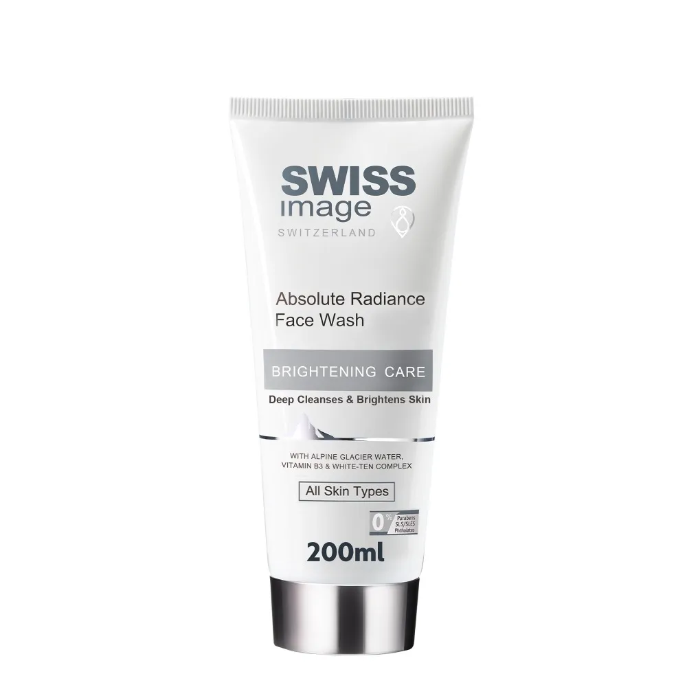 Swiss Image غسول الوجه للعناية بالتفتيح إشراقة مطلقة