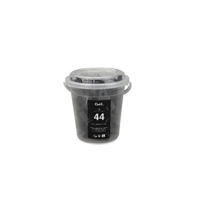 Codil Bucket With 44 Cloth Pegs Beclassic