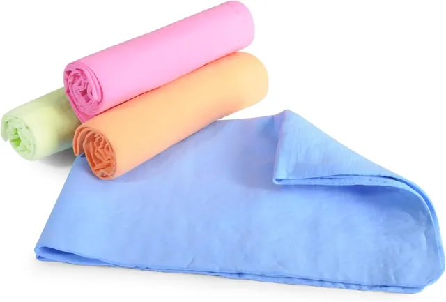camon Extra Absorbent Pva Grooming Towel 66X43Cm for Dogs and Cats