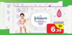 Johnson's Ultimate Clean Wipes