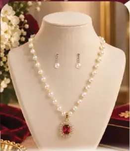 Necklace Set