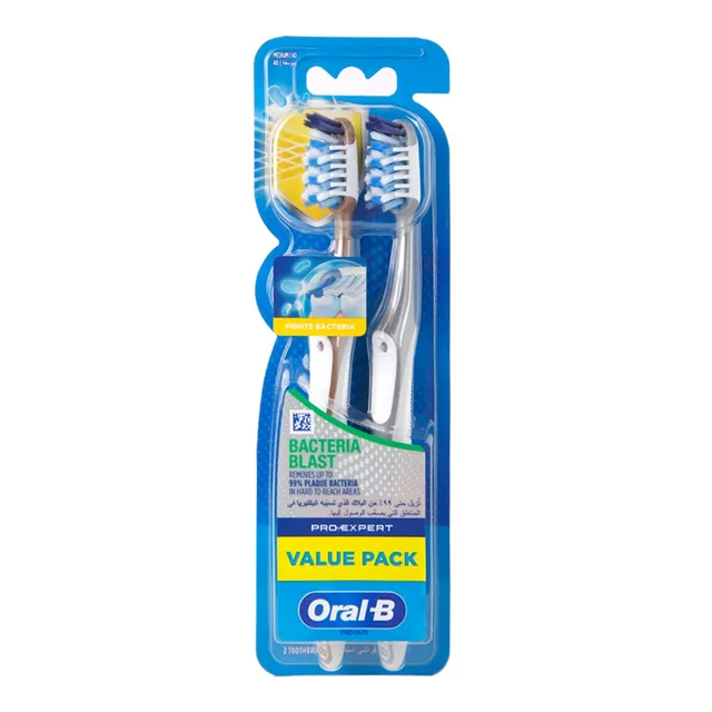 Oral B Bacteria Blast Toothbrush - 2 Pcs