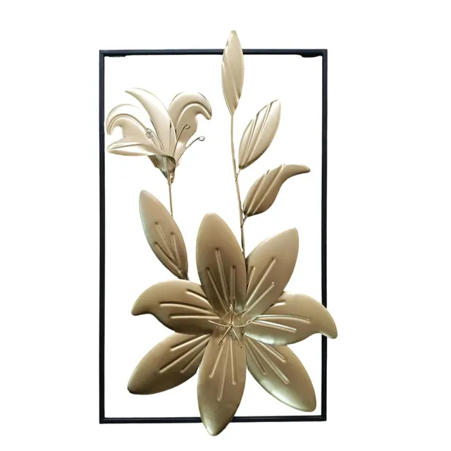 Maple Leaf Home Flower Metal Frame Wall Decor, Metal, A145