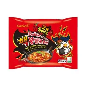 Samyang نودلز دجاج حار جداً سريعة التحضير