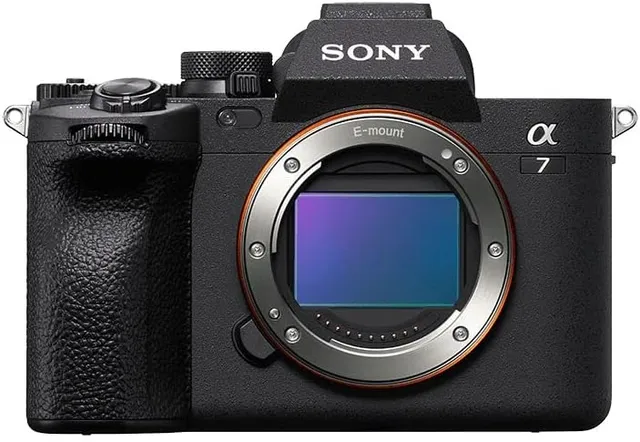 Sony Alpha 7 Iv Full-Frame Mirrorless Interchangeable Lens Camera, 33 Mega Pixel Full-Frame Back-Illuminated Exmor R cmos Image Sensor, Ilce-7M4