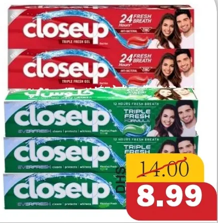 Closeup معجون أسنان بالنعناع / ريد هوت