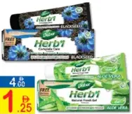 Dabur معجون أسنان بالأعشاب + فرشاة أسنان